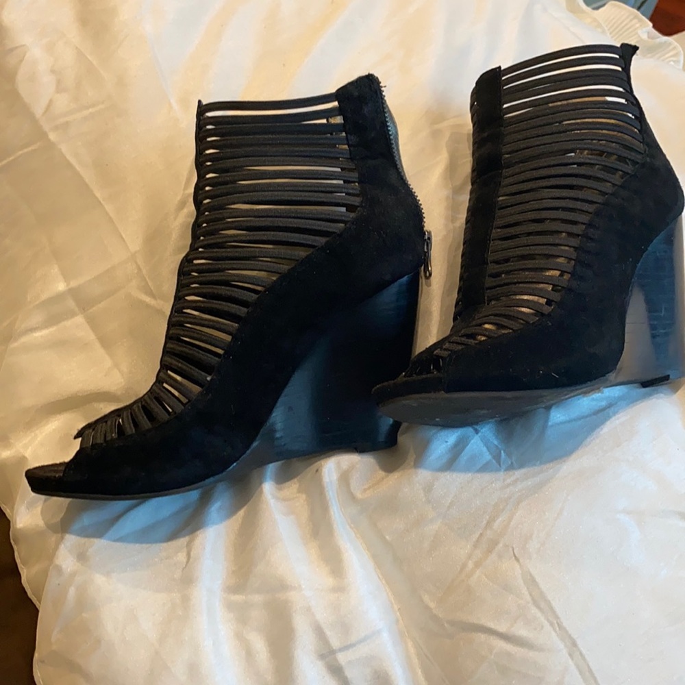 Black Mia heels